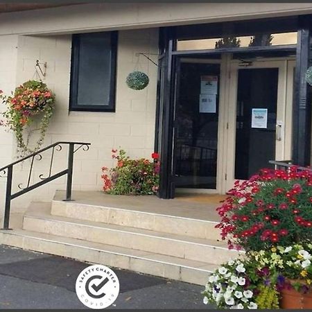 The Town House Hotel นาส ภายนอก รูปภาพ